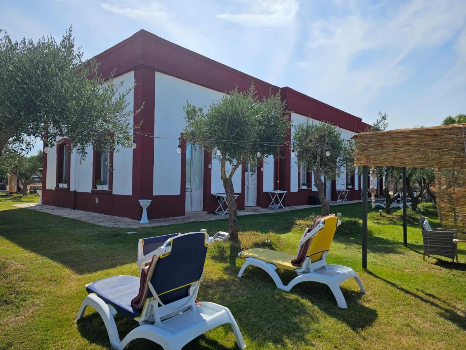 Bed and Breakfast Il Casale Di Punta Prosciutto Exterior foto